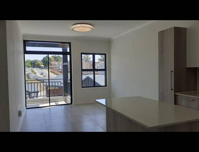 1 BEDROOM APARTMENT FOR SALE IN RANDPARK RIDGE